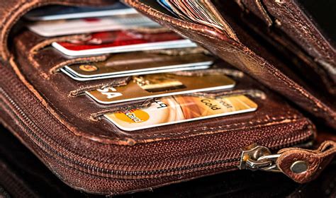 special wallets for credit cards